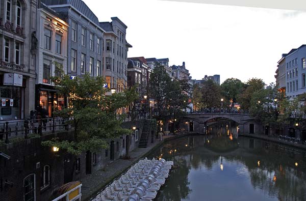 Utrecht by Night 02